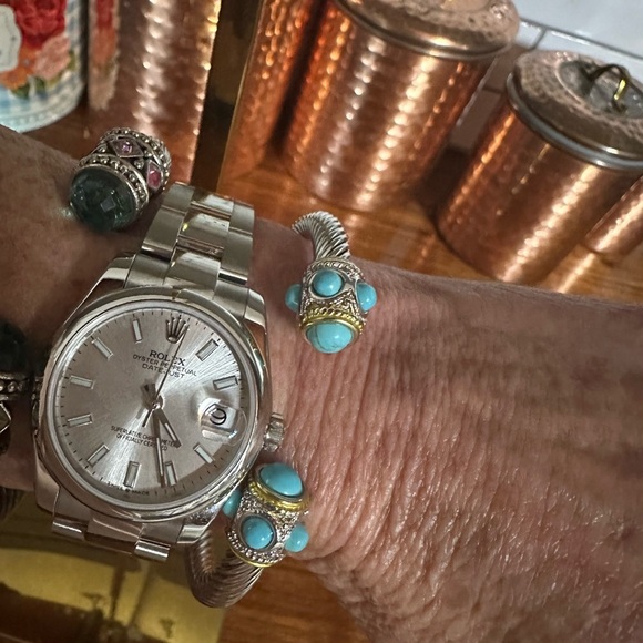 Silver and Blue Gemstone Cuff Bracelet - Picture 3 of 4